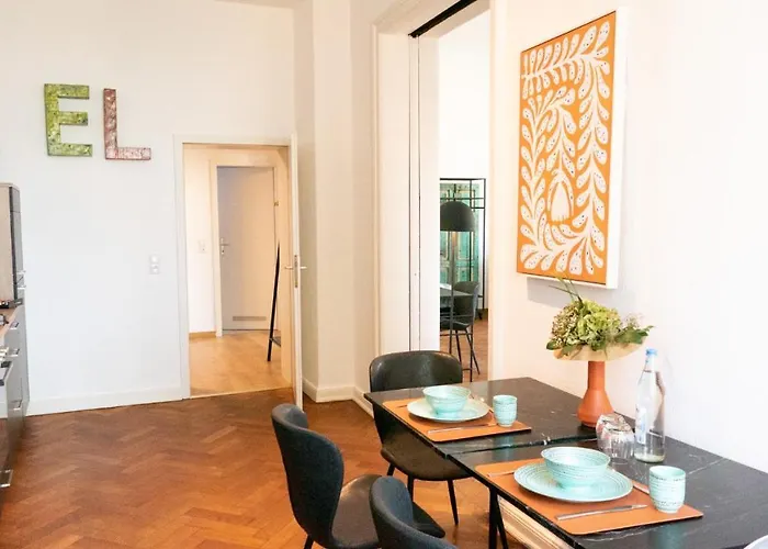 Lio Design Balkon Netflix Parken Lägenhet