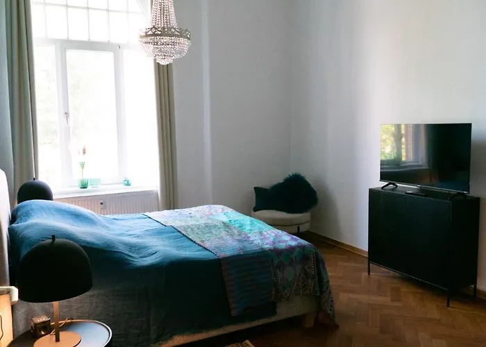 Lio Design Balkon Netflix Parken Lägenhet